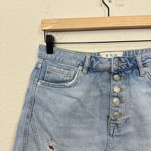 FREE PEOPLE WE THE FREE Distressed Denim Mini Skirt Button Fly Ripped - Picture 5 of 12